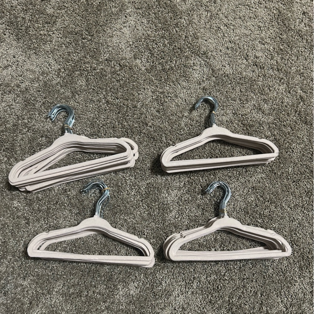 Beige Children’s Velvet Hangers